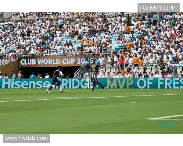 家里富裕的足球明星们如何在豪门背景下追逐梦想与荣耀 家里富裕的足球明星们如何在豪门背景下追逐梦想与荣耀