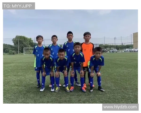 成都足球队在全国耐力排行榜中荣登第七名展现出强劲实力与潜力